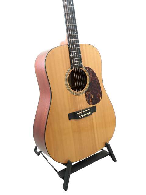 Martin D-16GT - USA 2002