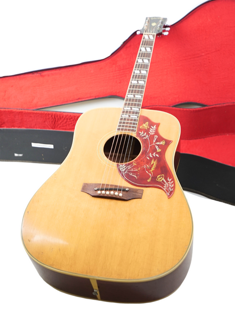 SOLD - Vintage Gibson Hummingbird - USA 1968