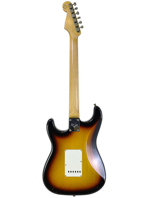 Stunning Fender Stratocaster with a moc sunburst finish, featuring a relic design by John Cruz from the Custom Shop, 2013.