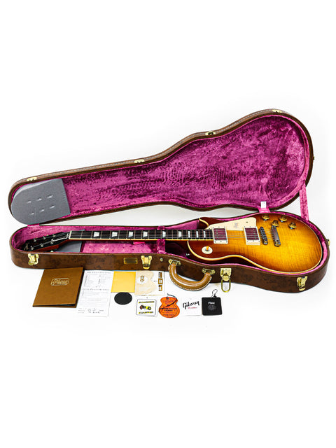 Inside a guitar case rests a Gibson Custom Shop '59 Les Paul Standard R/I, crafted with Brazilian Rosewood, USA, 2018.