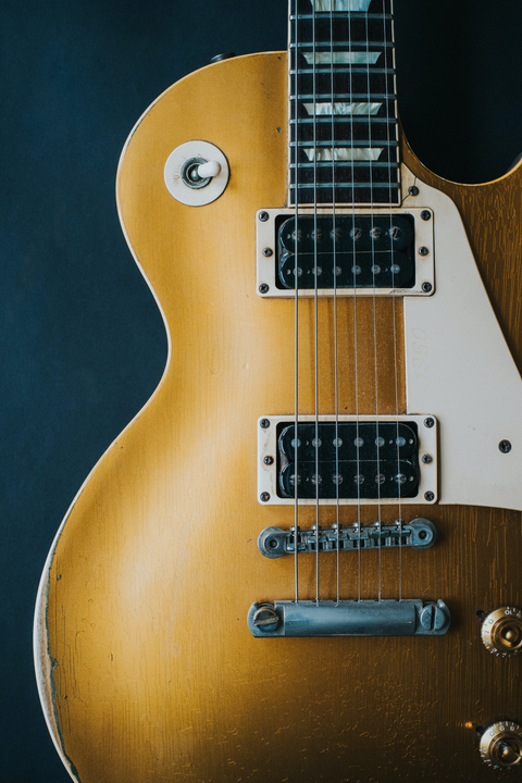 ELECTRIC SOLID BODY GUITARS
