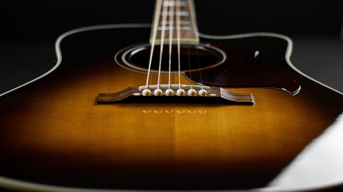 ACOUSTIC GUITARS
