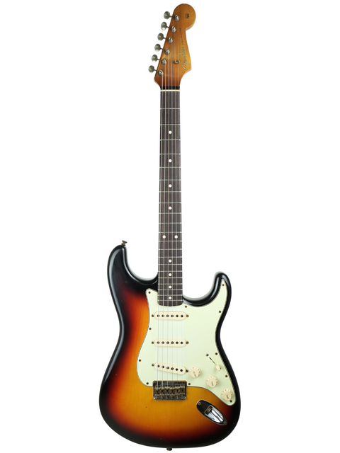 Fender Custom Shop '60 Stratocaster in moc sunburst finish, showcasing its classic design and craftsmanship from USA 2022.
