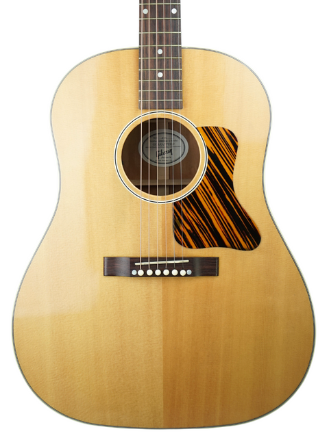Gibson G-100 dreadnought acoustic guitar, model J-35, crafted in the USA, 2013, showcasing its classic design and craftsmanship.