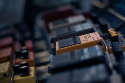 PEDALS, EFFECTS & PARTS