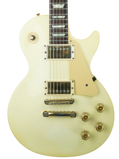 Vintage 1989 Gibson Les Paul Custom Shop in Arctic White, exemplifying classic style and superior craftsmanship.