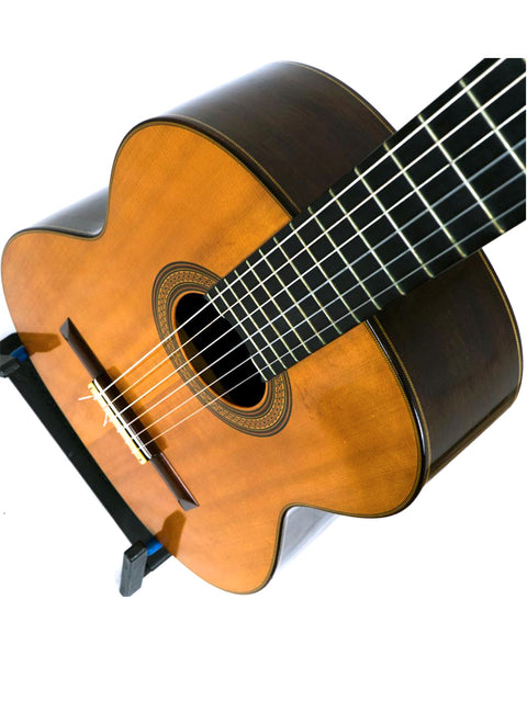 Nakade Master 30 Grand Concert Guitar, made in Japan in 1976, presented on a plain white surface.
