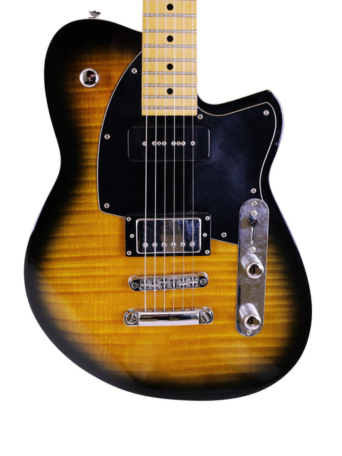 Reverend Double Agent guitar featuring a beautiful sunburst finish, highlighting its craftsmanship and style from Korea 2016.
